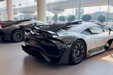 POF Motors DUBAI – Walking Around INSANE Supercar Dealership!